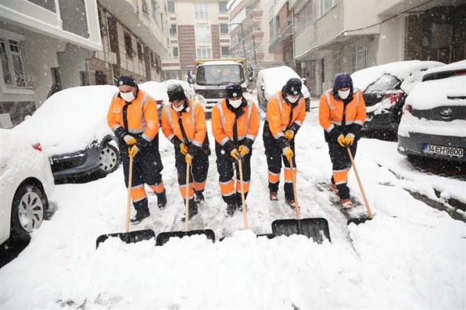 Gaziosmanpaşa Kışla Mücadele Ekipleri 24 Saat Görev Başında
