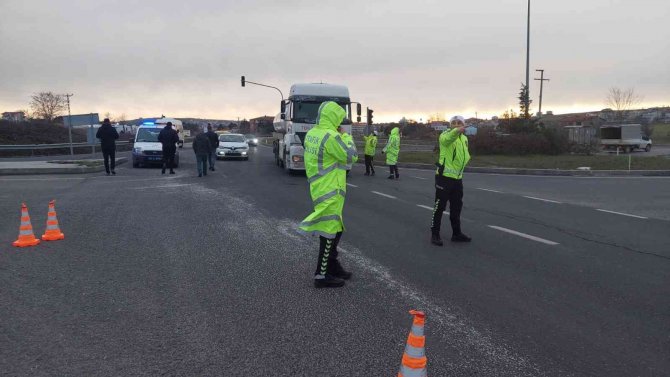 Kar, Avrupa’dan İ̇stanbul’a Gelen Damarları Kesti