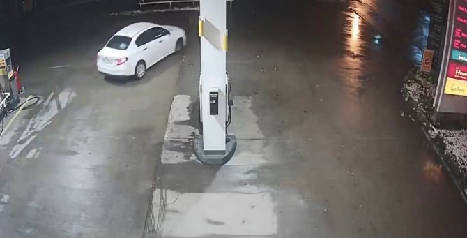Deposunu Doldurdu, Parasını Ödemeden Kaçtı