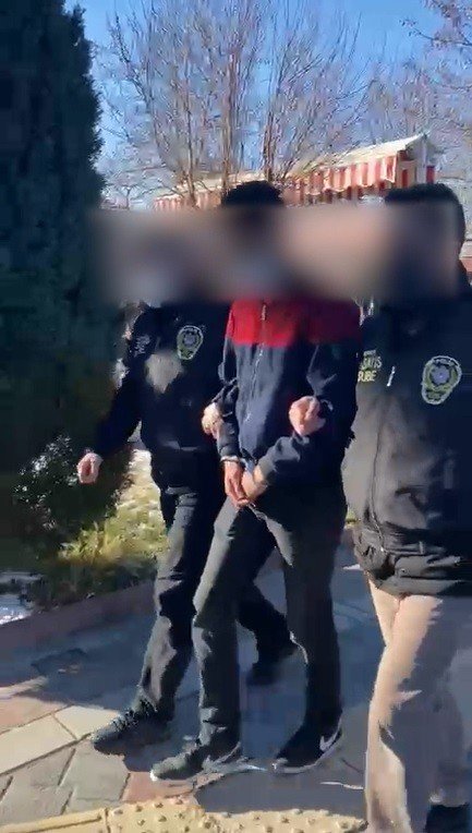 Kombi Dolandırıcıları Yakayı Ele Verdi