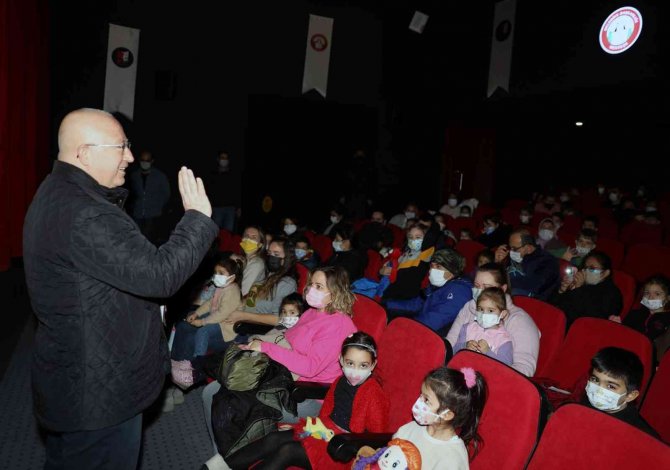 Menteşe Belediye Tiyatrosu’ndan Çocuklara Yarıyıl Tatili Hediyesi