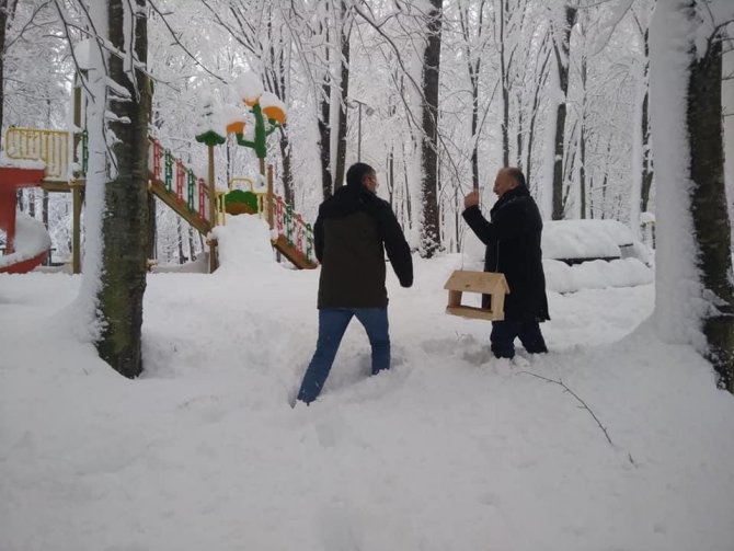 Hayvanlar İçin Doğaya Yem Bırakıldı