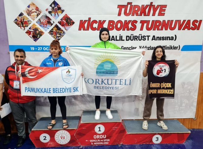 Pamukkale Belediyespor Haltercileri Türkiye Şampiyonasında Derece Peşinde