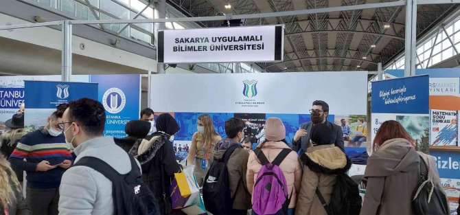 Subü, Bursa’da Üniversite Adaylarıyla Buluştu