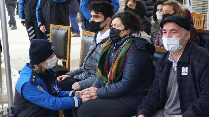 47 Yaşında Kansere Yenik Düşen Polis İçin Tören Düzenlendi