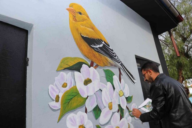 Toroslar’da Trafo Ve Sosyal Tesisler Sanat Eserine Dönüşüyor