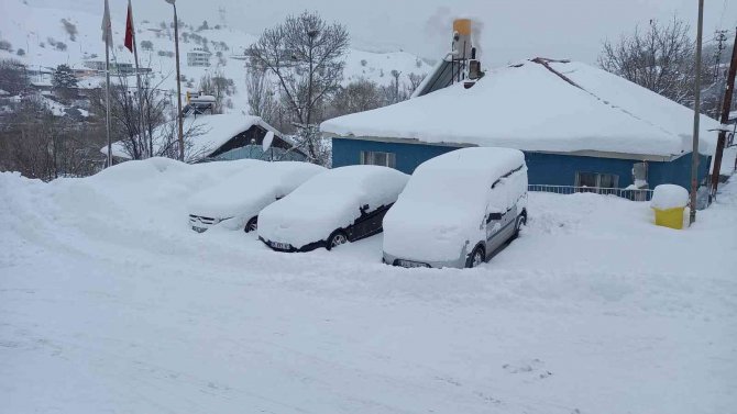 Tunceli’de 287 Köy Yolu Ulaşıma Kapalı