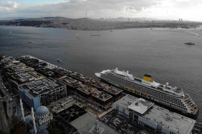 Türk Limanları Ticaretin Ve Turizmin Kalbi Oldu