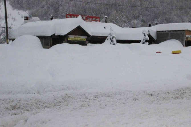 Bolu Dağı’nda Tesislerin Yüzde 80’i Kapalı