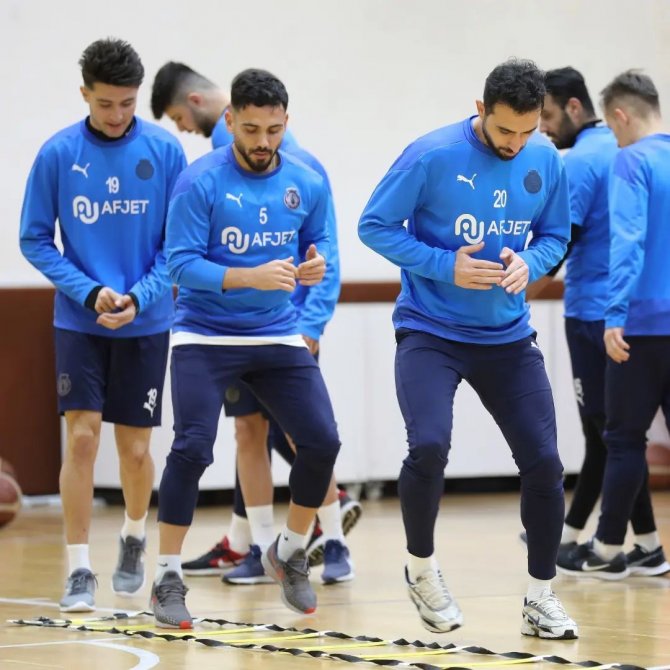 Afyonspor Antrenmanı Fitness Salonunda Yaptı