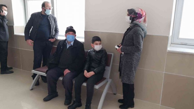 Öğrencisini Dövdüğü Anlar Kameraya Yansıyan Öğretmenin Davası Başladı
