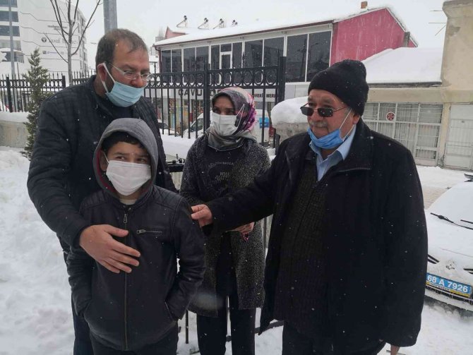 Öğrencisini Dövdüğü Anlar Kameraya Yansıyan Öğretmenin Davası Başladı