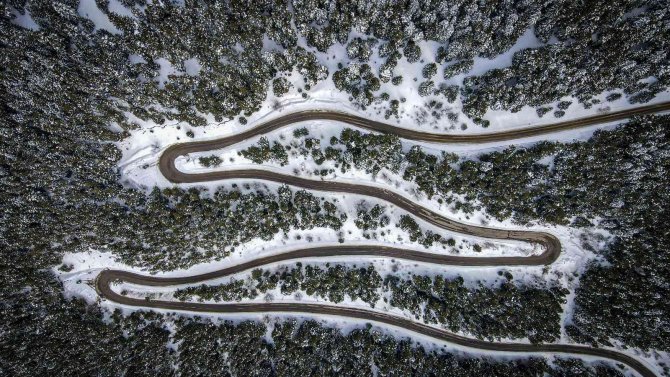 Manzarayı Görenler Durup Cep Telefonuna Sarılıyor