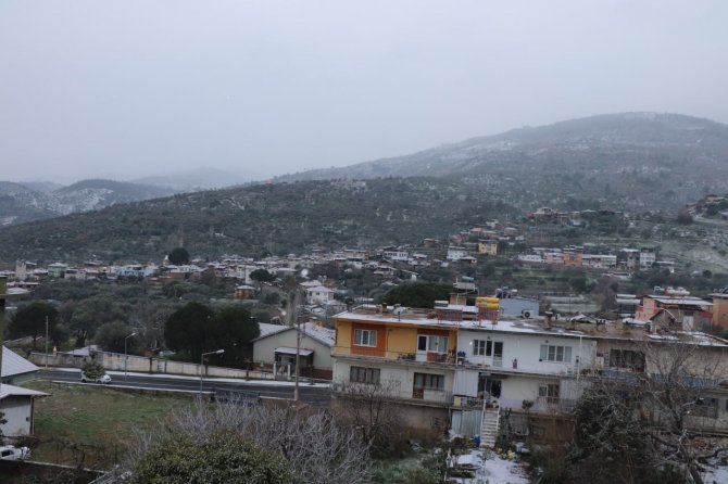 Bozdoğanlılar Beyaz Bir Sabaha Uyandı