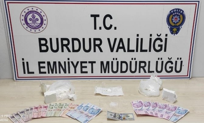 Burdur Polisinden 400 Bin Liralık Kokain Oerasyonu