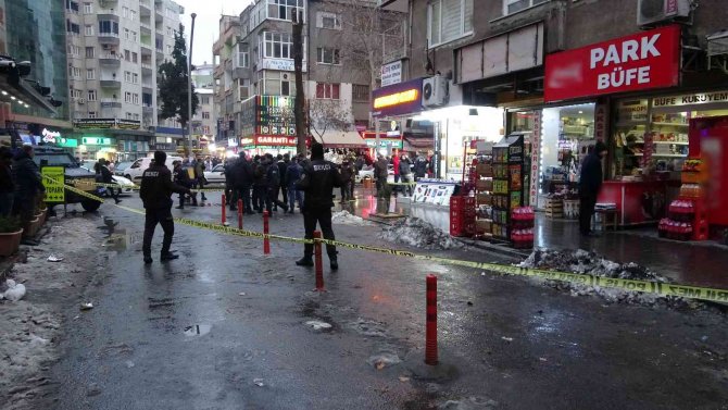 Diyarbakır’da Husumetli İki Aile Arasında Silahlı Kavga: 4 Yaralı, 2 Gözaltı