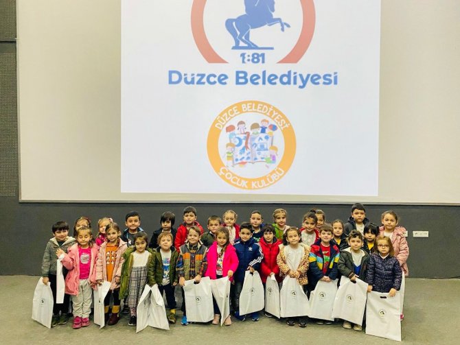 Çocuk Kulübü Yeni Öğrencilerini Bekliyor