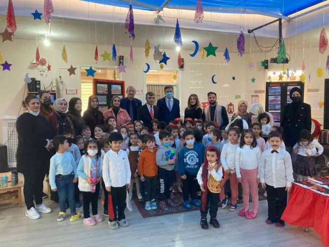 Minik Öğrenciler Gelenek Ve Görenekleri Yaşayarak Öğreniyor