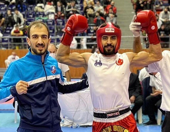 Etü’lü Sporcular 2 Altın, 1 Gümüş Madalya Kazandı
