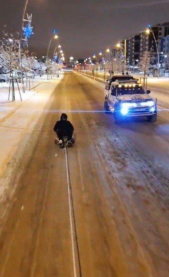 Erzurum Sokaklarında İnanılmaz Macera