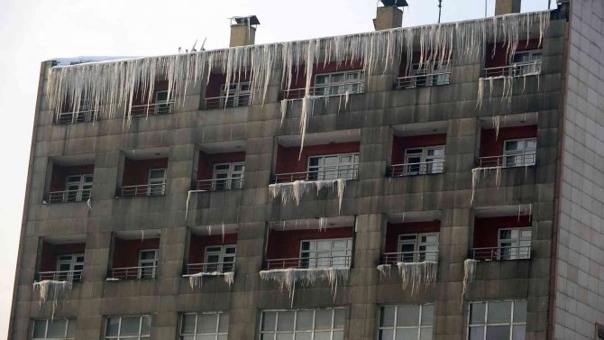 Burası Sibirya Değil Yüksekova