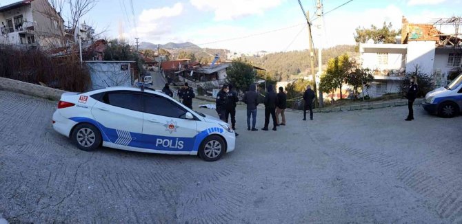 Madde Bağımlısı, Sokak Ortasında Ölü Bulundu