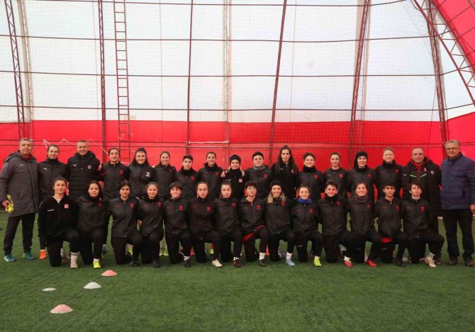 Sivasspor, Trabzonspor’u Yenmeyi Hedefliyor!