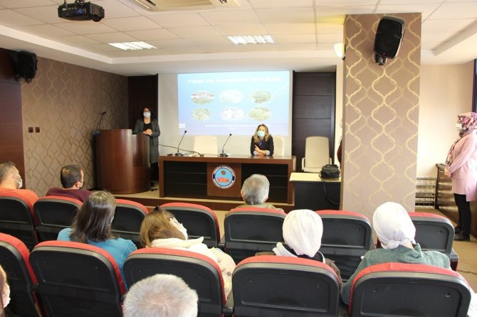 Konyaaltı İ̇lçe Tarım’dan ‘Tıbbı Ve Aromatik Bitki Kursu’