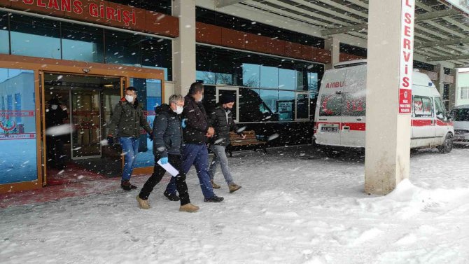 Polisten Fuhuş Operasyonu: 6 Gözaltı