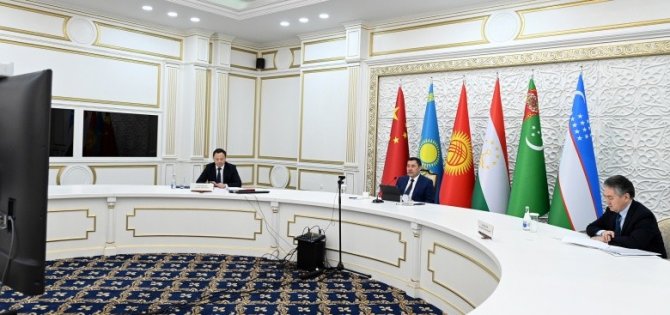 Orta Asya-çin Zirvesi 6 Liderin Katılımıyla Gerçekleştirildi