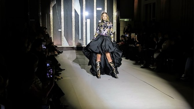 Paris Moda Haftası’ndan 2 Yıl Aradan Sonra ‘Oriental Fashion Show’