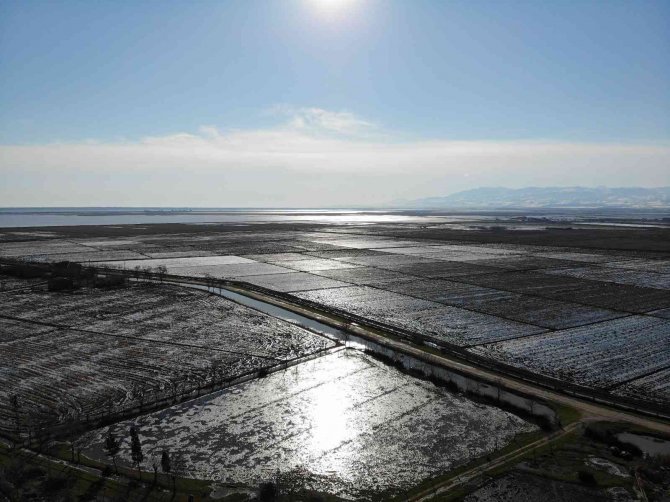 Sular Altında Kalan Tarım Arazileri Havadan Görüntülendi