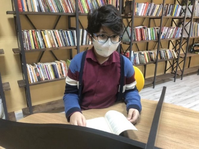 11 Yaşında Matematik Yarışmasında Dünya Birincisi Oldu