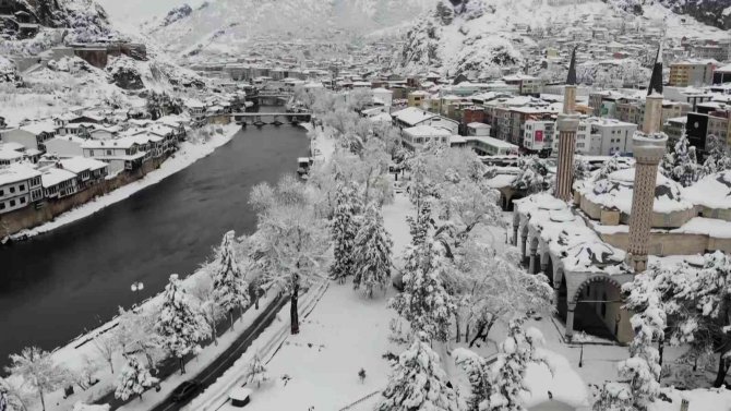 Amasya’da Kartpostallık Kış Masalı
