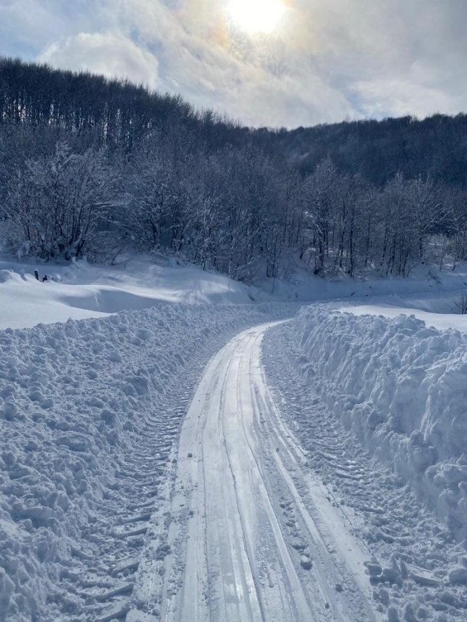 Samsun’da Karla Mücadele: 328 Mahallenin Yolu Açıldı