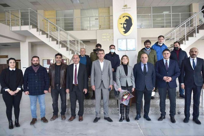 Eü Aliağa Myo’nun Yeni Müdürü Sevil Şener Oldu