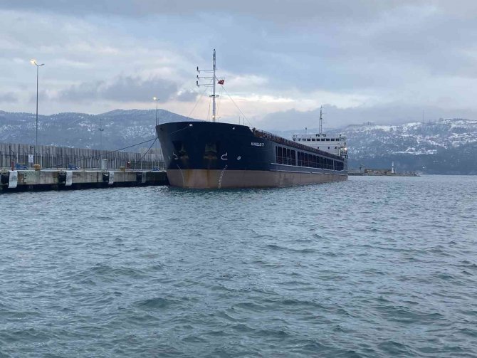 Yük Gemisinin Rus Uyruklu Mürettebatı Denize Düşerek Kayboldu