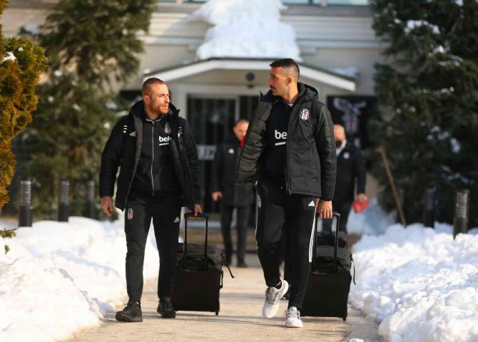 Beşiktaş’ın Kamp Kadrosu Belli Oldu
