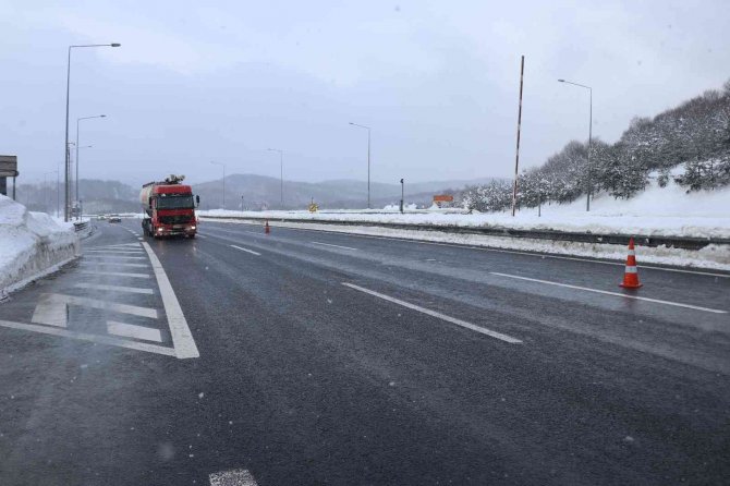 Bolu Dağı’nda Ulaşım Rahat Sağlanıyor