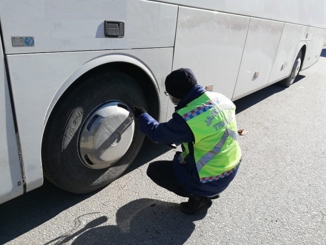 Burdur’da 25 Araca 26 Bin 507 Lira Ceza Kesildi