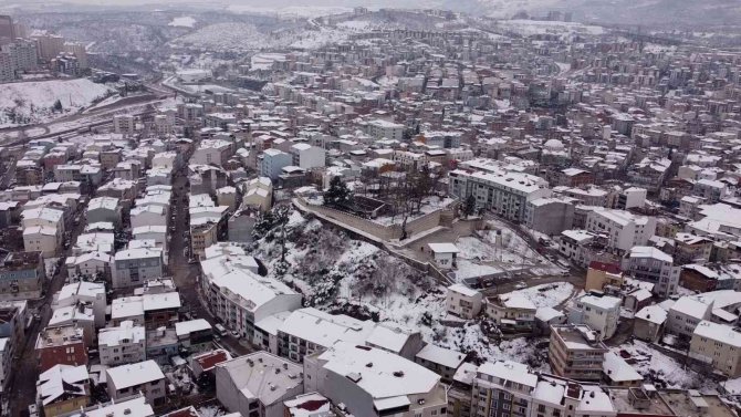 Kestel’de Kar Yağışı Sonrası Kartpostallık Görüntüler