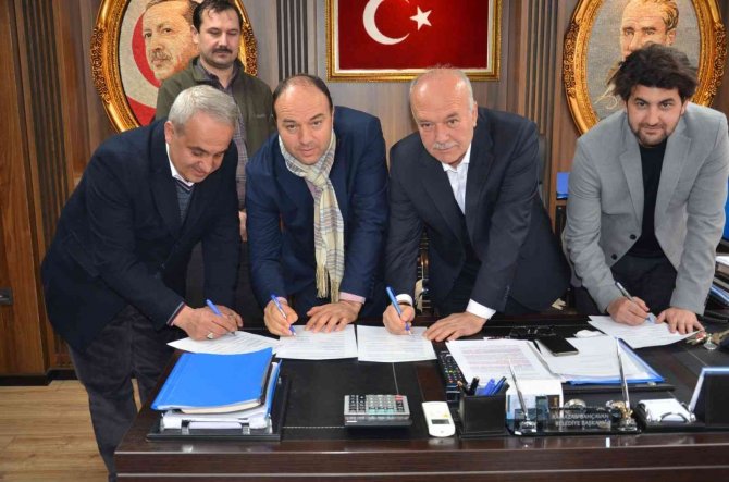 Dursunbey Belediyesi’nde En Düşük İşçi Maaşı 5 Bin 6 Lira Oldu