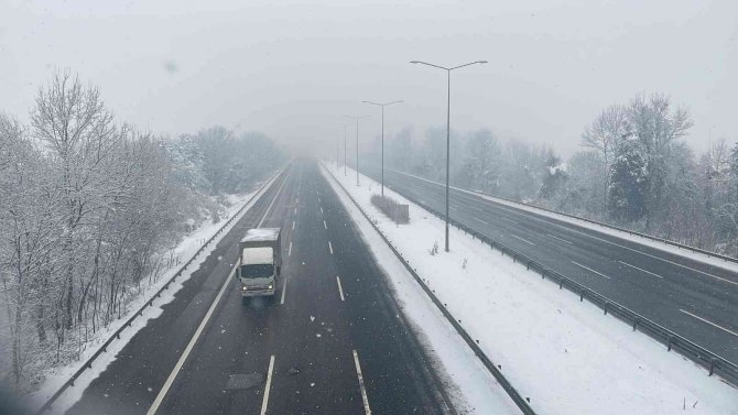İ̇stanbul Ve Ankara’ya Ulaşımda Sorun Yok