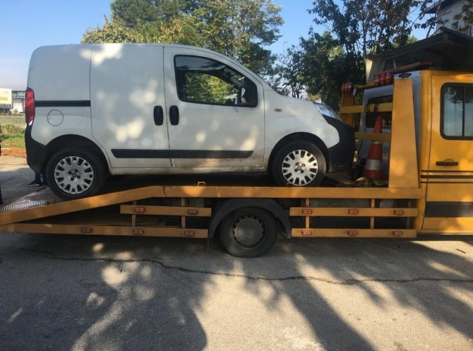 Çekici Üzerindeki Araçta Uyuşturucu Ele Geçirildi