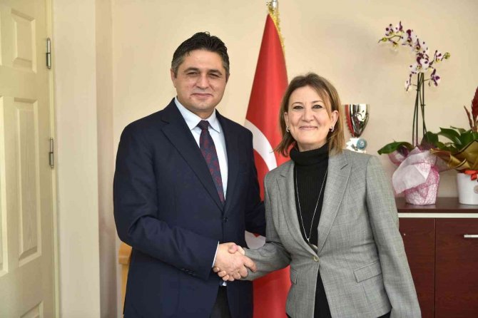 Eü Aliağa Myo’nun Yeni Müdürü Sevil Şener Oldu