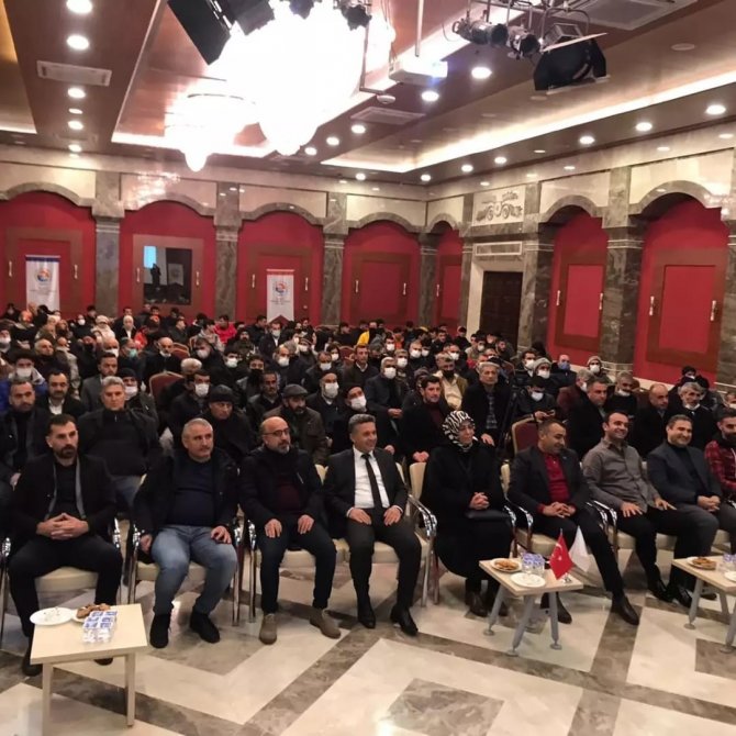 Elazığ’da ’Çalışma Ve Motivasyon’ Konferansı Düzenlendi