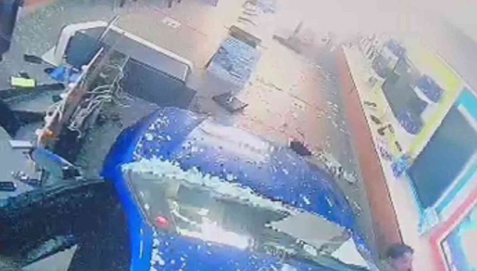 Fotoğrafı Montajladı, Paylaşıp Tehdit Etti, Sonra Öldürüldü
