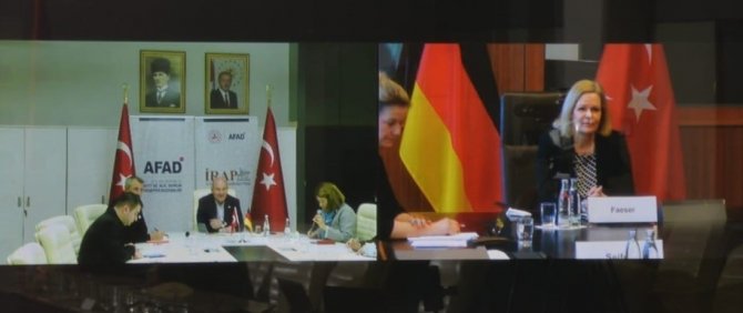Bakan Soylu, Almanya İ̇çişleri Bakanı Faeser İle Görüştü