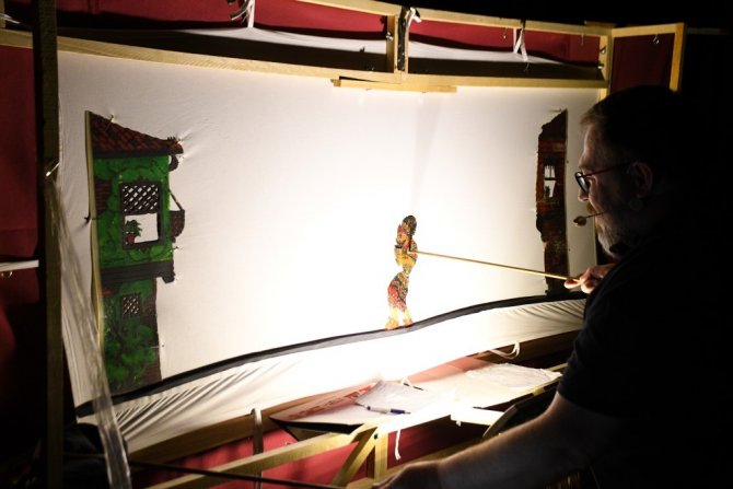 Tatilde Öğrenciler Karagöz’le Eğlendi