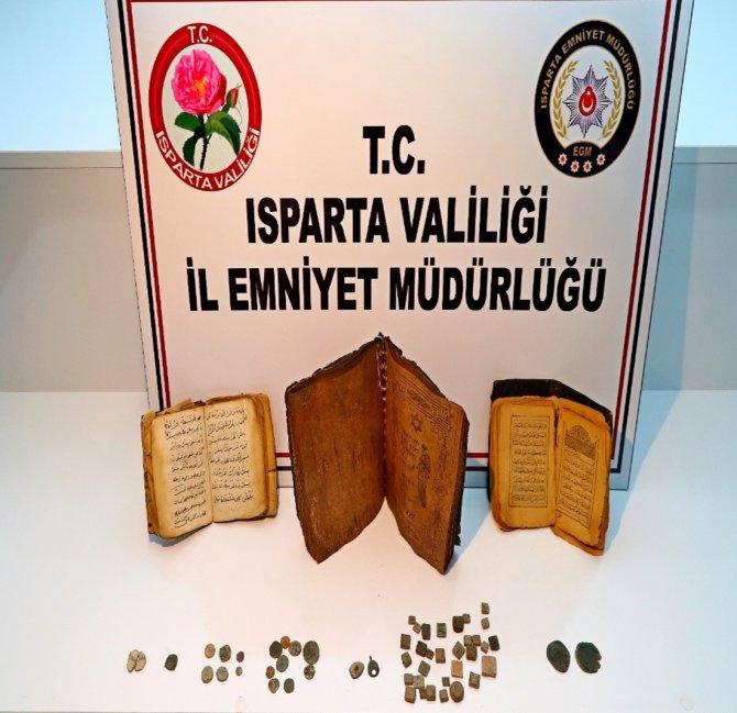 Isparta’da Kaçakçılık Operasyonu: 3 Gözaltı